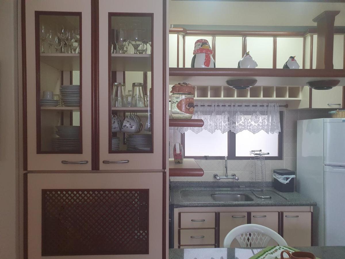 Apartamento 50Mts Praia Dos Ingleses Apartment ฟลอเรียนอโปลิส ภายนอก รูปภาพ