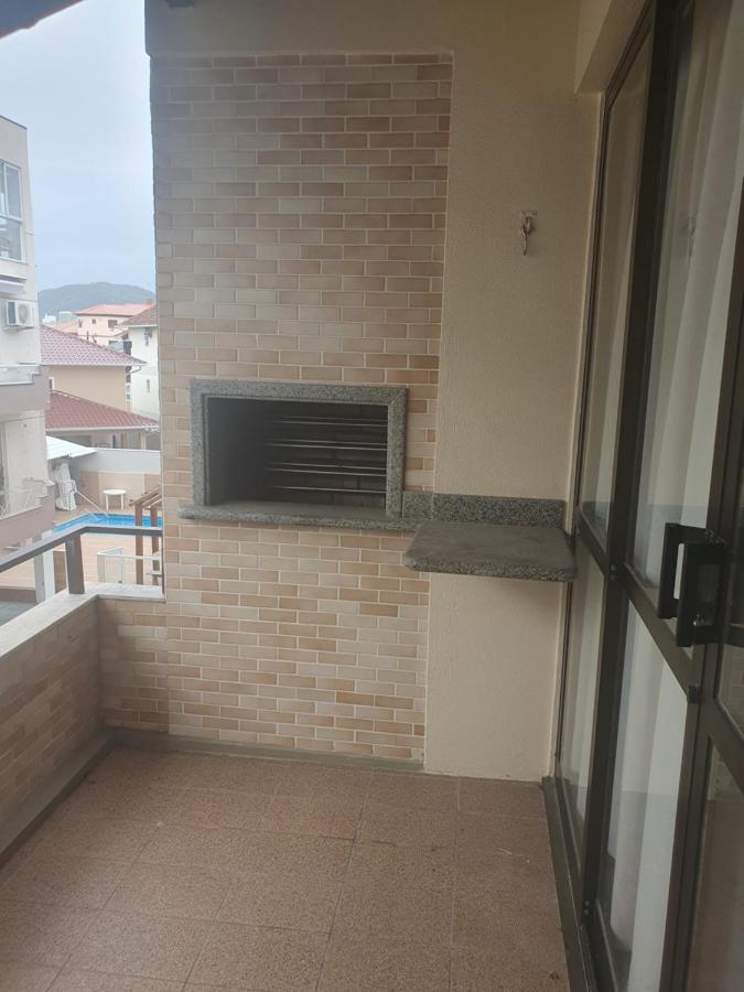 Apartamento 50Mts Praia Dos Ingleses Apartment ฟลอเรียนอโปลิส ภายนอก รูปภาพ