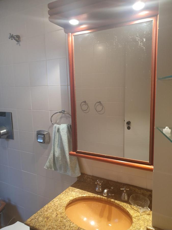 Apartamento 50Mts Praia Dos Ingleses Apartment ฟลอเรียนอโปลิส ภายนอก รูปภาพ